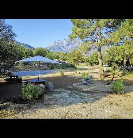 Hotel Domaine Rondini *